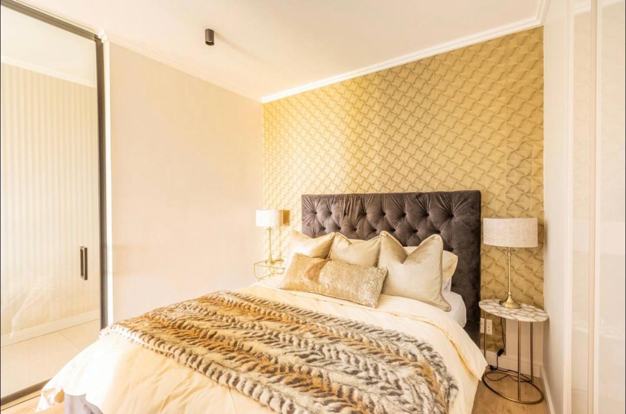 Luxury Airconditioned Unit At Ellipse Mallofafrica * Midrand