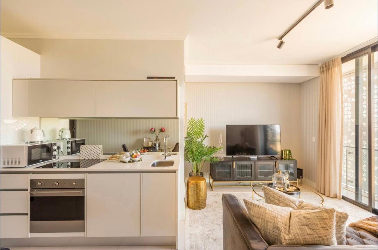 Luxury Airconditioned Unit At Ellipse Mallofafrica